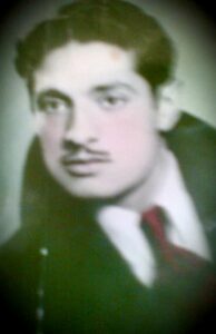 مرحوم حاج محمد مهدي خرمي در جواني